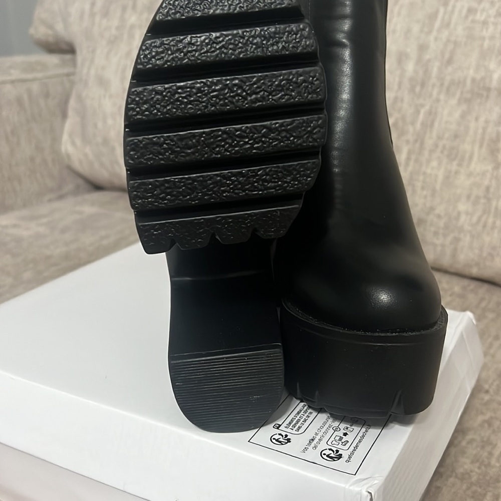 Bootie - Picture 5 of 5